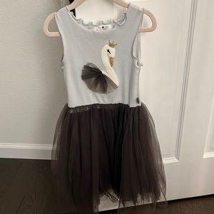 Adorable girls 5T Petit Haley dress